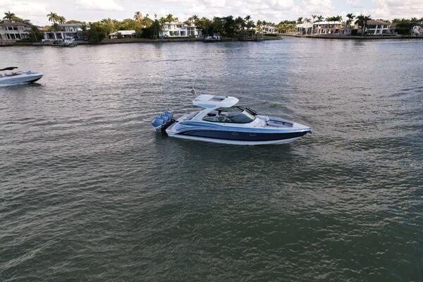 Sea Smoke 33ft Formula Yacht For Sale