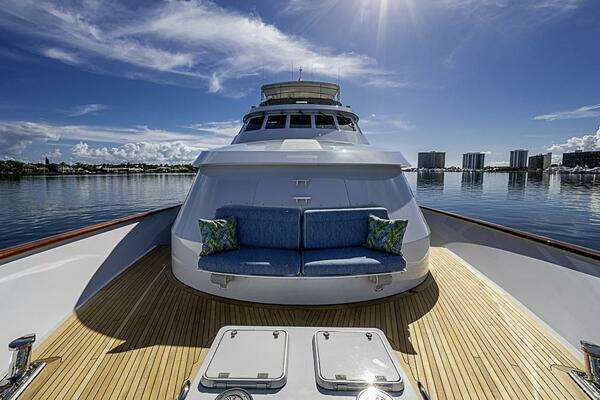 1997 Delta Marine 122