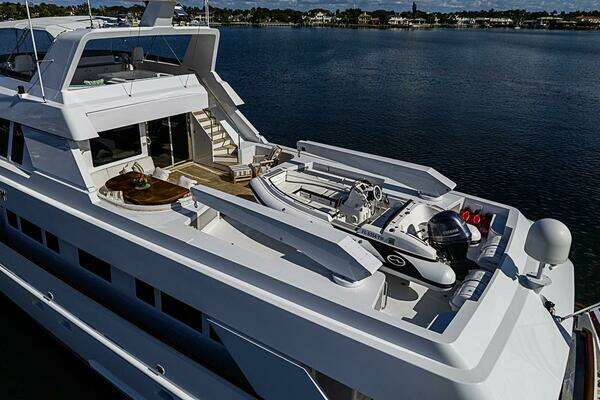 1997 Delta Marine 122