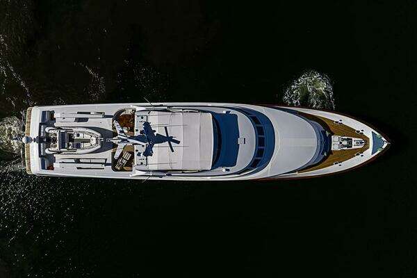 1997 Delta Marine 122