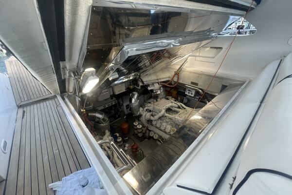 Echo 75ft Versilcraft Yacht For Sale