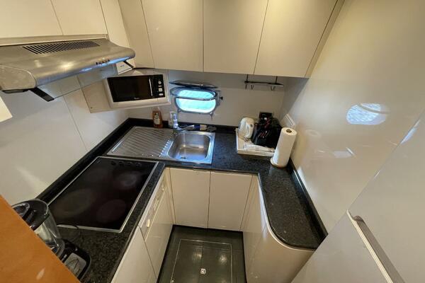Echo 75ft Versilcraft Yacht For Sale