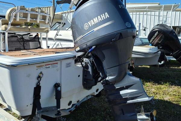 20ft Sportsman Yacht For Sale