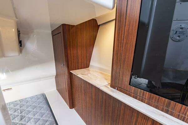 Pursuit DC 365 Dual Console Yacht For Sale