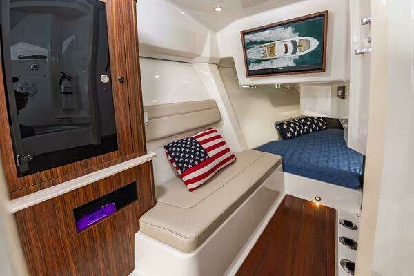 Pursuit DC 365 Dual Console Yacht For Sale