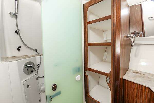 Pursuit DC 365 Dual Console Yacht For Sale