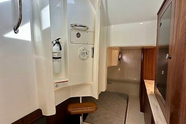 Breeezy 37ft Pursuit Yacht For Sale