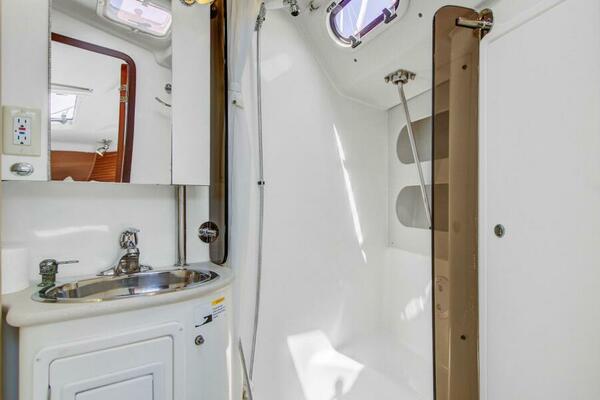 Advocate 44ft Catalina Yacht For Sale