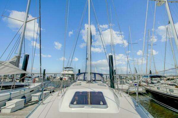 Photo of the 2011 Catalina 445 "Advocate"