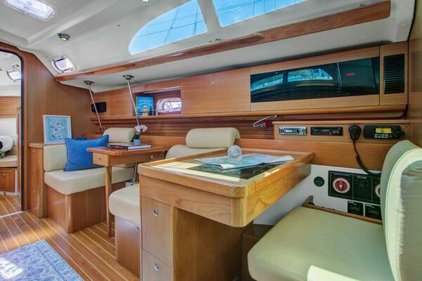Advocate 44ft Catalina Yacht For Sale