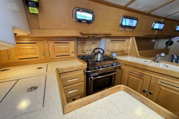 Tartan 400 Yacht For Sale