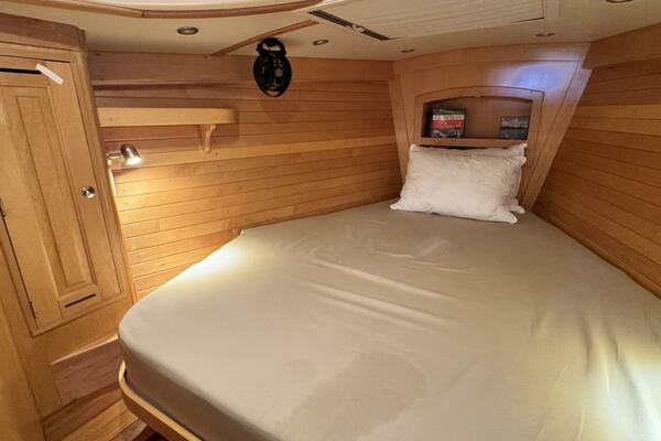 40ft Tartan Yacht For Sale