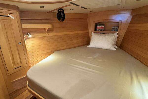 Tartan 400 Yacht For Sale