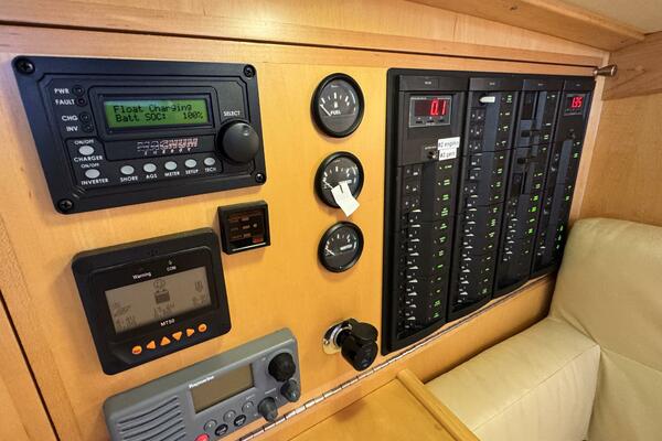 40ft Tartan Yacht For Sale