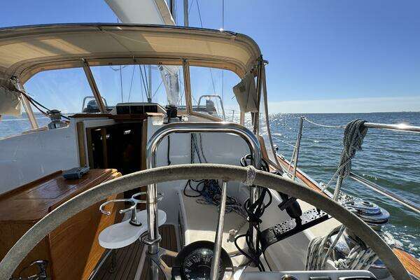 Tartan 400 Yacht For Sale