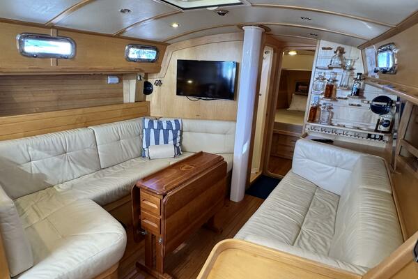 40ft Tartan Yacht For Sale