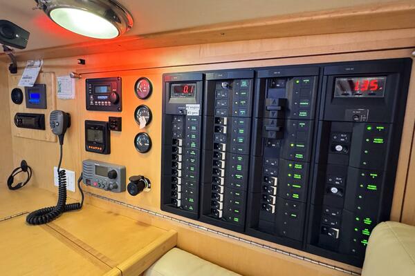 40ft Tartan Yacht For Sale