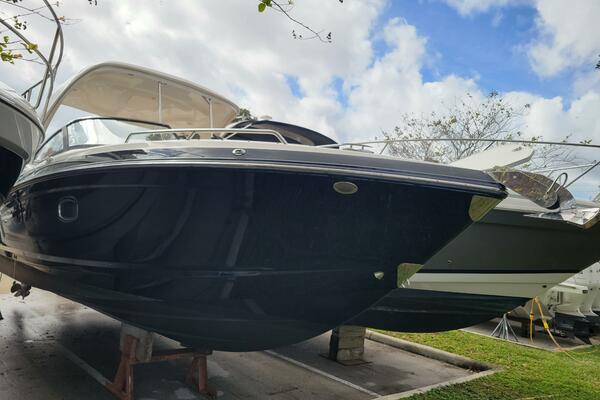 30ft Chaparral Yacht For Sale