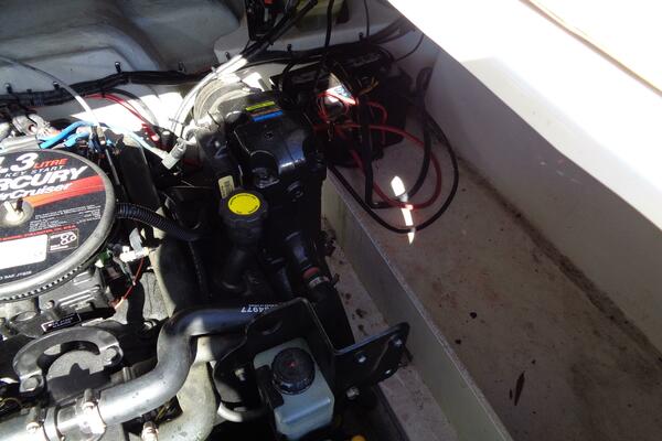 20ft Mariah Yacht For Sale