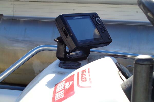 13ft Boston Whaler Yacht For Sale