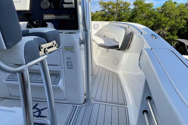 22ft Tidewater Yacht For Sale