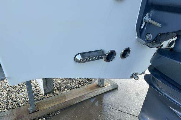 Photo of the 2017 Tidewater 220LXF