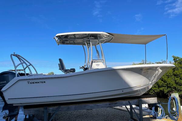22ft Tidewater Yacht For Sale