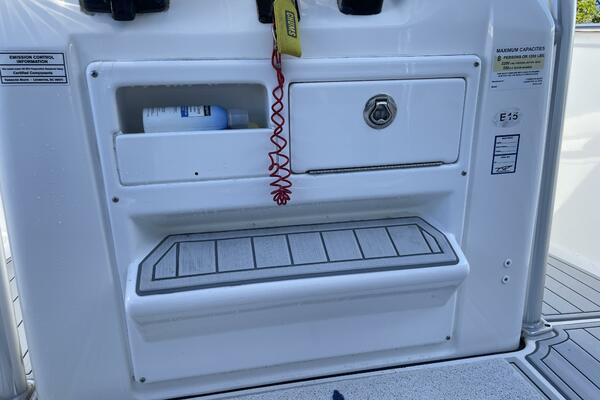 22ft Tidewater Yacht For Sale