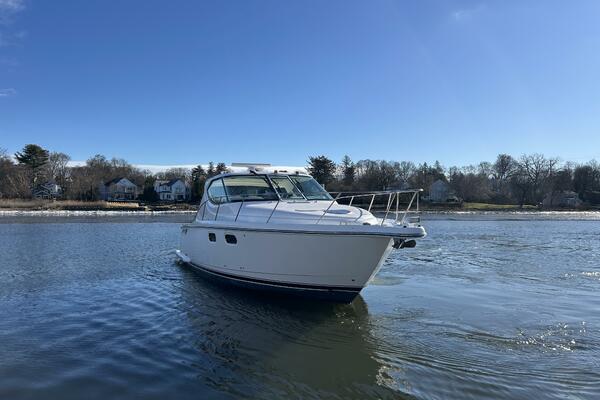 39ft Tiara Yachts Yacht For Sale