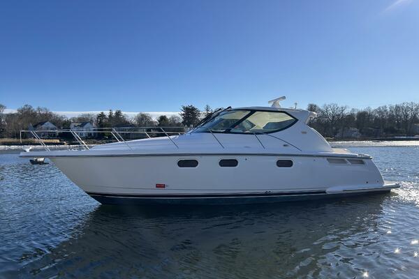 39ft Tiara Yachts Yacht For Sale
