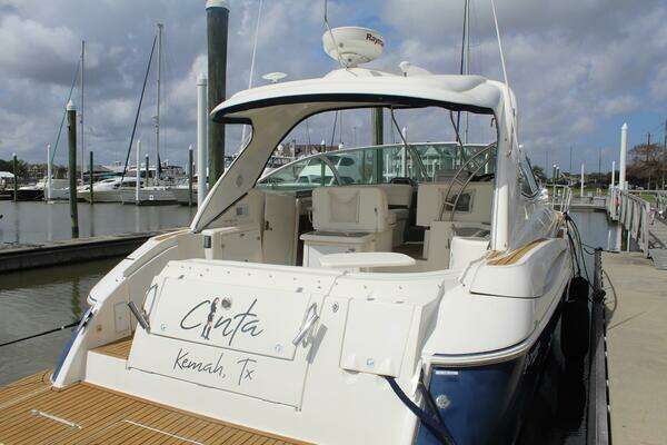 2007 Cruisers Yachts 42