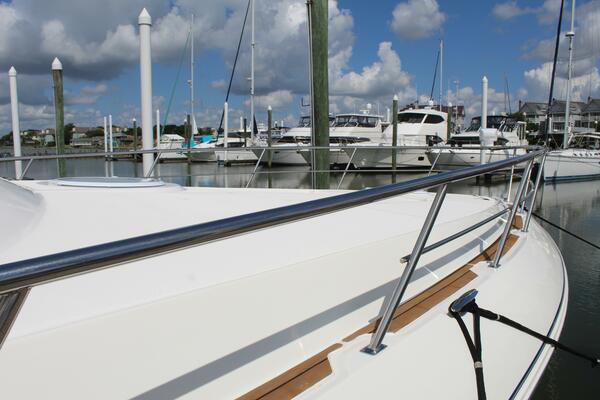 Cinta 42ft Cruisers Yachts Yacht For Sale