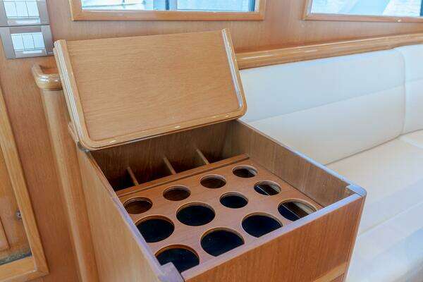 Grand Banks 59 Aleutian RP Yacht For Sale