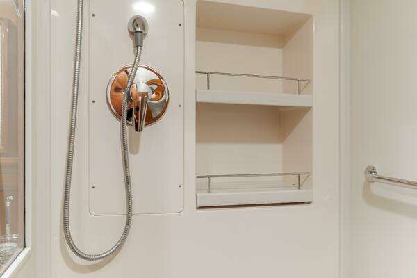 Grand Banks 59 Aleutian RP Yacht For Sale