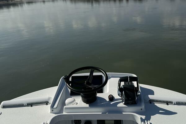 26ft Yellowfin Yacht For Sale