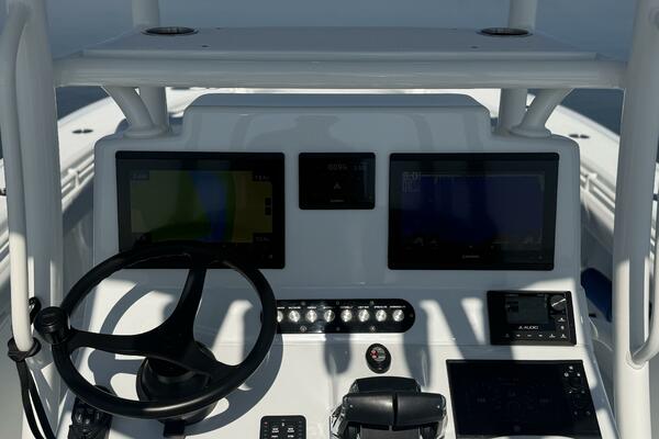 26ft Yellowfin Yacht For Sale