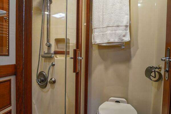 Marlow 70E Yacht For Sale