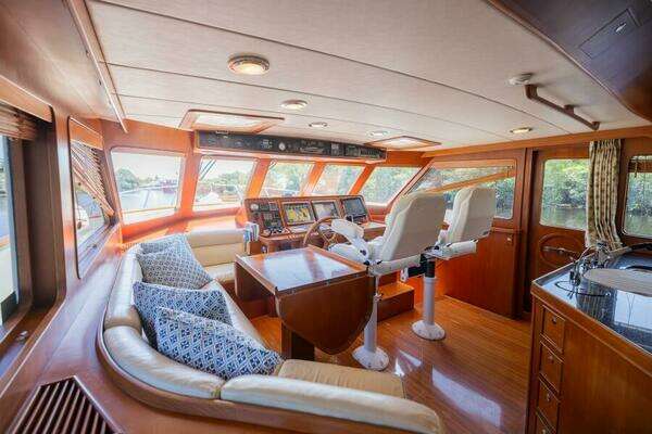 Marlow 70E Yacht For Sale