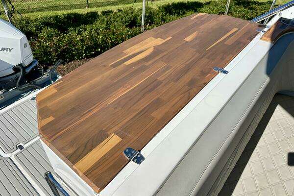 NX Boats 360 Sport Coupe Yacht For Sale