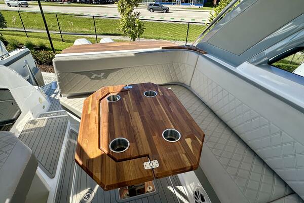 35ft NX Boats Yacht For Sale