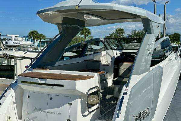 NX Boats 360 Sport Coupe Yacht For Sale