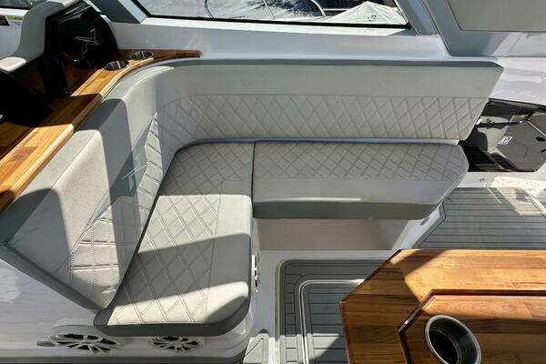 NX Boats 360 Sport Coupe Yacht For Sale