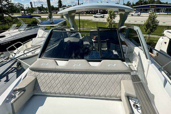 NX Boats 360 Sport Coupe Yacht For Sale