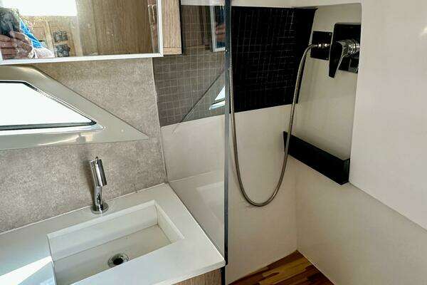 NX Boats 360 Sport Coupe Yacht For Sale