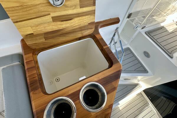 35ft NX Boats Yacht For Sale