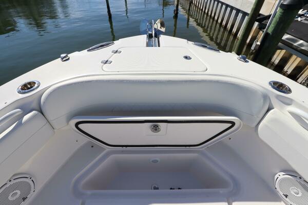 26ft Edgewater Yacht For Sale