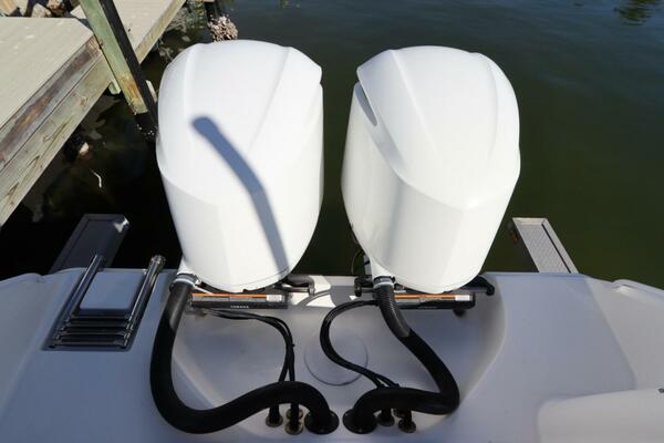 26ft Edgewater Yacht For Sale