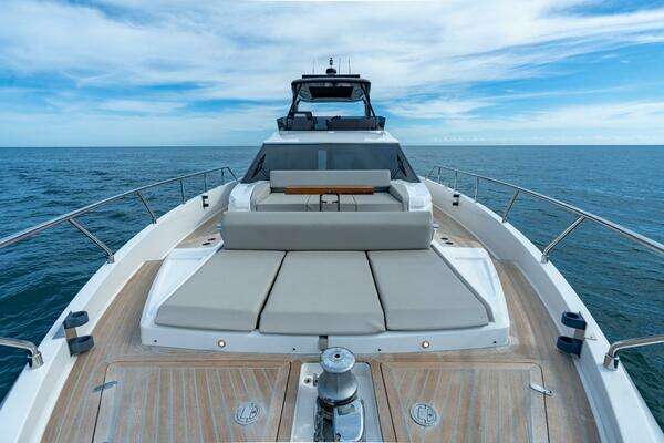 Ferretti Yachts 720 Yacht For Sale