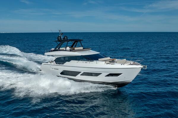 72ft Ferretti Yachts Yacht For Sale