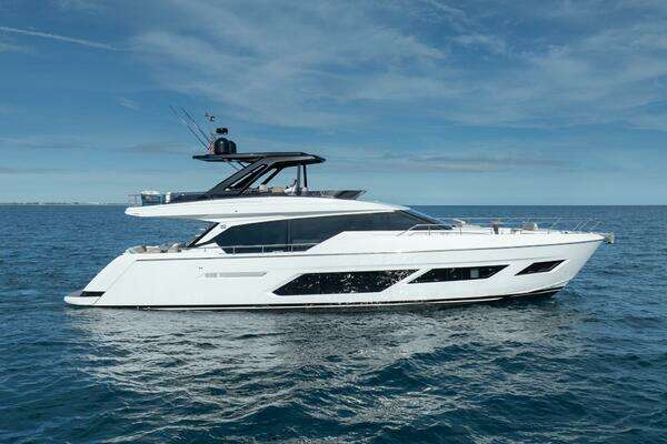 Ferretti Yachts 720 Yacht For Sale